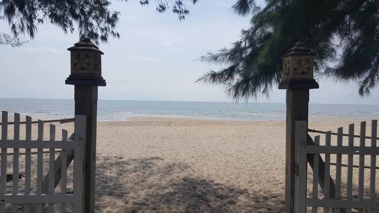 فيلا Baan Kratom Tong By The Sea تشا أم المظهر الخارجي الصورة
