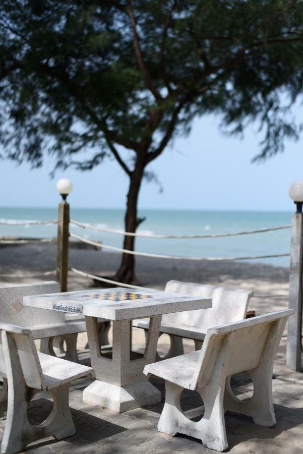 فيلا Baan Kratom Tong By The Sea تشا أم المظهر الخارجي الصورة